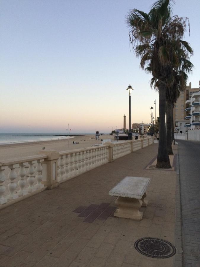 Apto Playa De Regla, Primera Linea, Parking Y Wifi